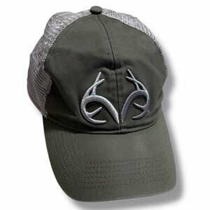 Realtree Silver / Gray Antler Logo Trucker Cap Baseball Hat Olive Green / Gray